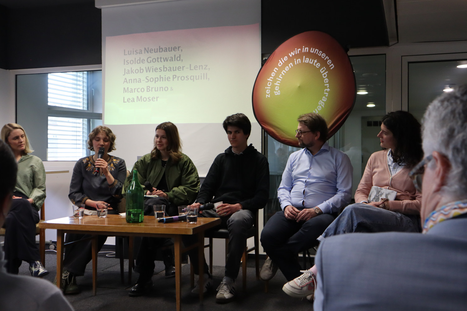 Das Panel bei der Klima Biennale.